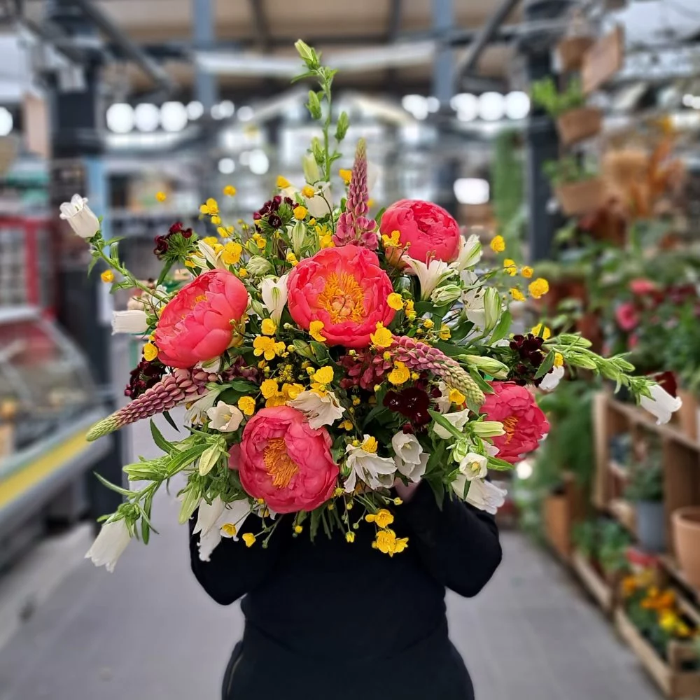 Bouquet Printemps, par SENS Fleuriste Caviste, fleuriste à Paris