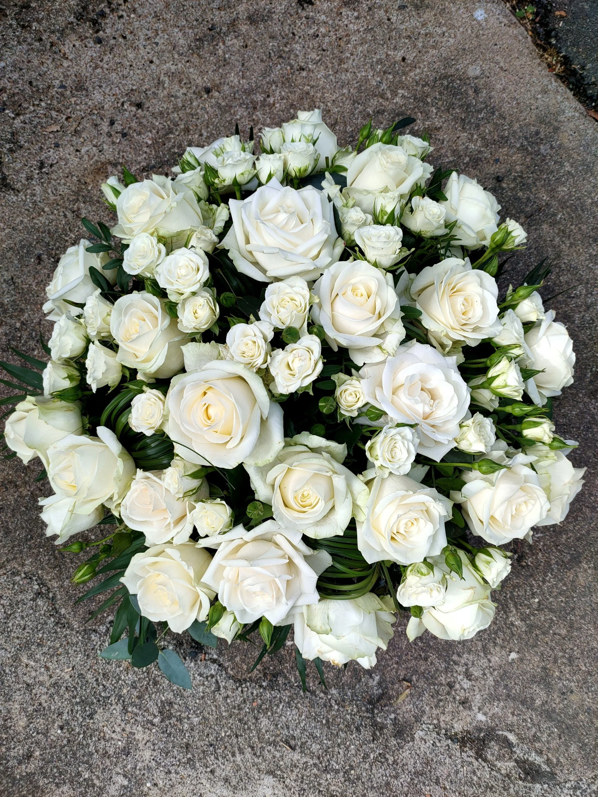 cousin deuil, par Mon Instant Fleuri, fleuriste à Loireauxence