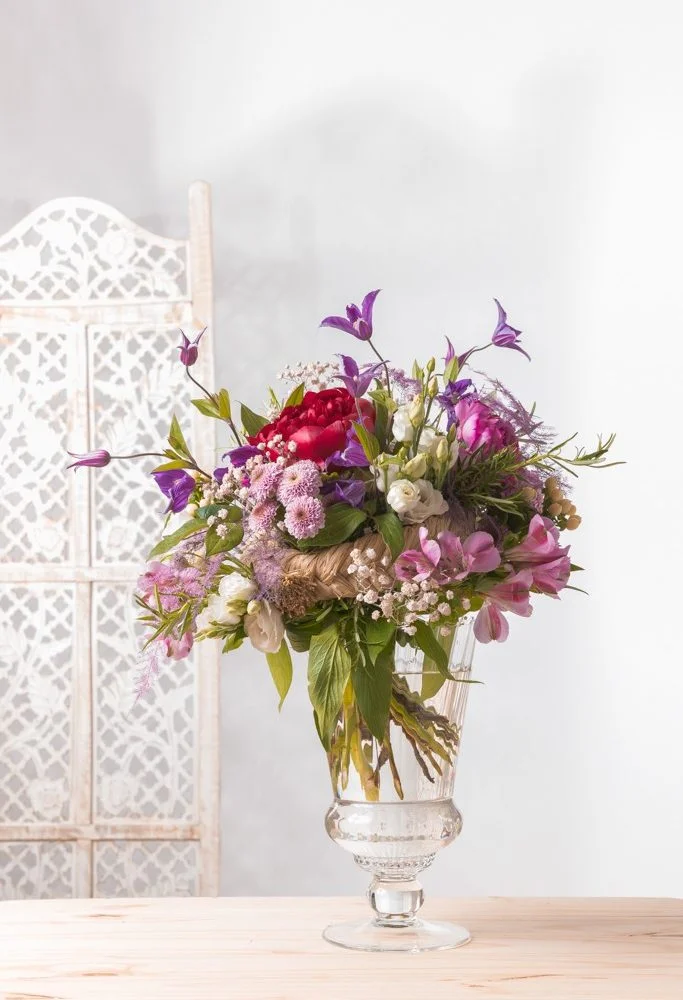 Bouquet rond Le Bohème, par Au fil des pétales, fleuriste à Saint-Geoire-en-Valdaine