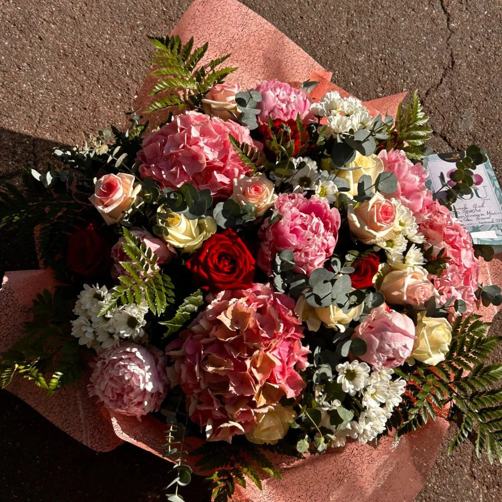 chaleureux hommage, par Au Dipladenia, fleuriste à Lille