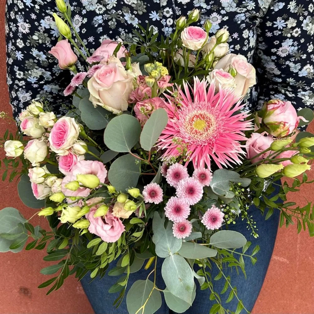 Bouquet tons de rose, par Bloemen By Célia, fleuriste à Hazebrouck