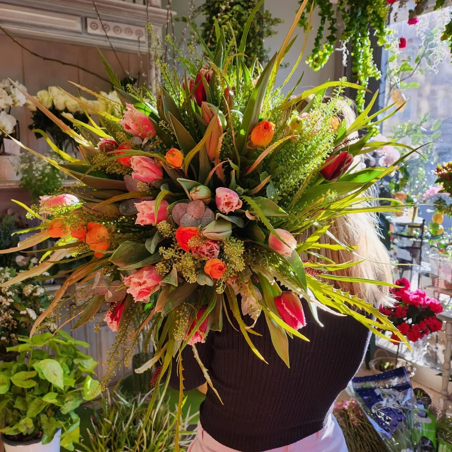 Bouquet de Tulipes de la Gaude, par ROSE-BELLE, fleuriste à Nice