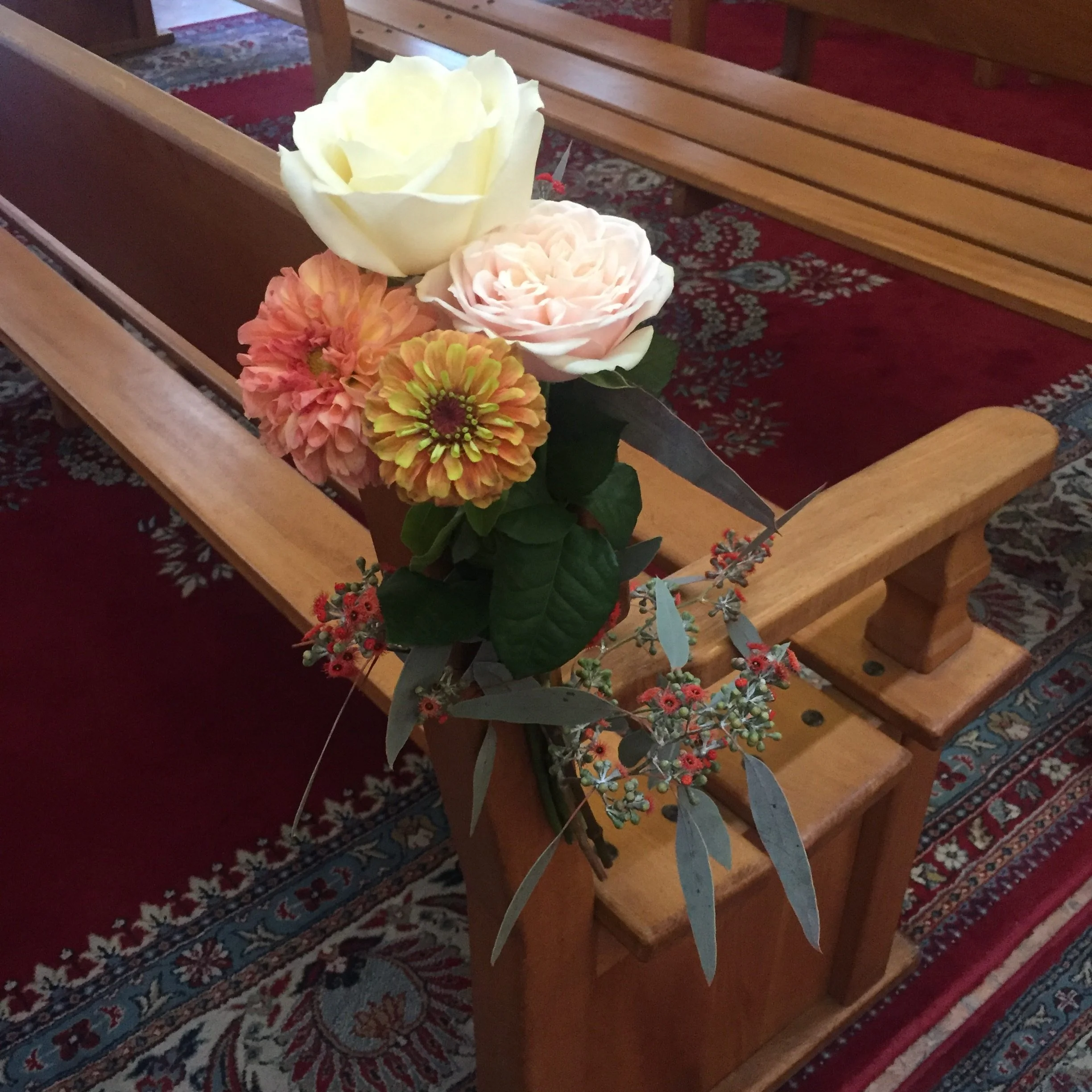 Bouquet banc/chaise, par Hanakawa, fleuriste à Meudon