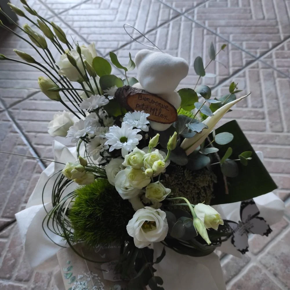 Bouquet Naissance, par Natur'elle, fleuriste à Monteux