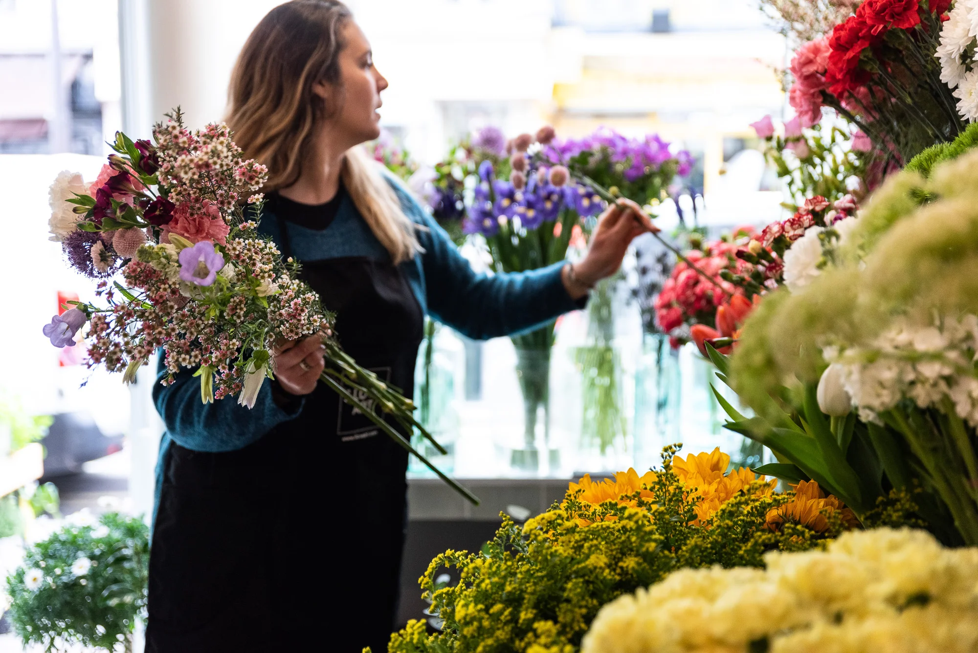 Livraison de fleurs Paris et proximité, par Nuances, artisan fleuriste