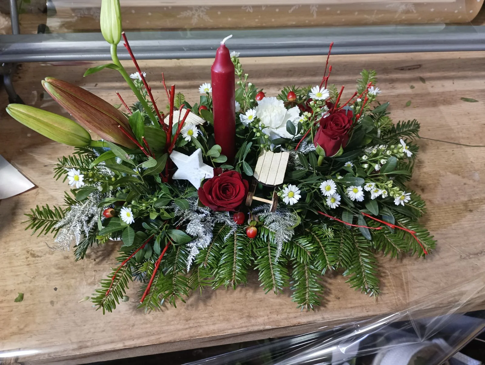 entre de Table Noel, par Art Floral Le Puy en Velay, fleuriste à Le Puy-en-Velay