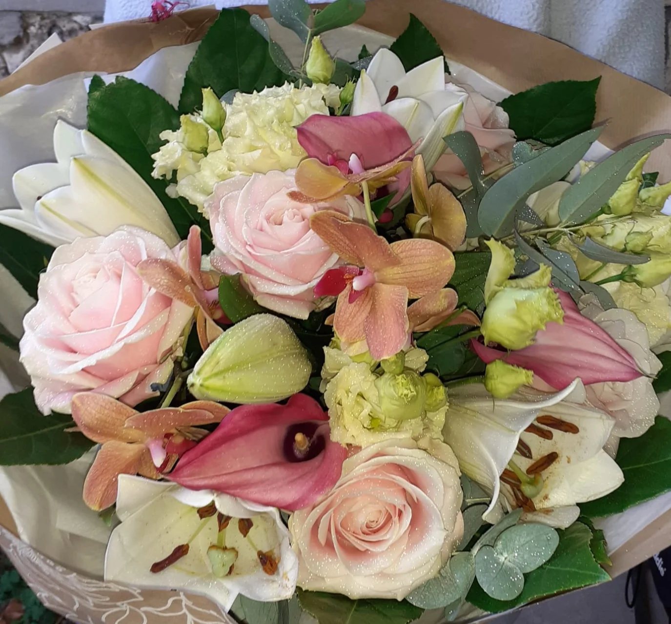 Bouquet Anniversaire, par Perles De Rosée, fleuriste à Champigny-sur-Marne