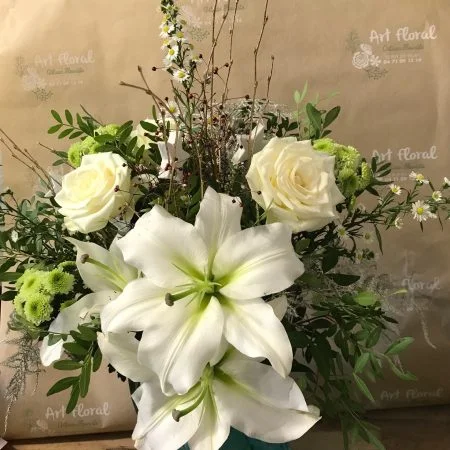 Bouquet Noel Blanc, par Art Floral Le Puy en Velay, fleuriste à Le Puy-en-Velay