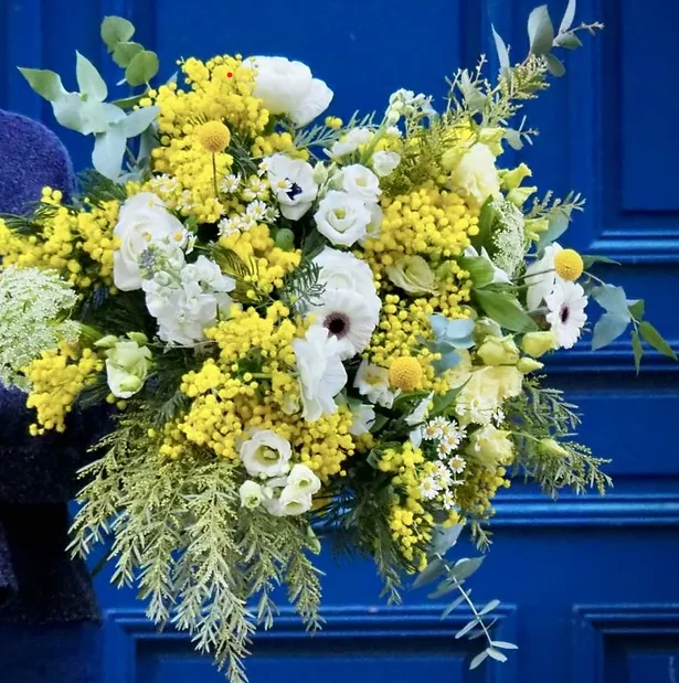 Bouquet Bormes-les-Mimosas, par Clémentine Atelier Floral, fleuriste à Le Plessis-Robinson