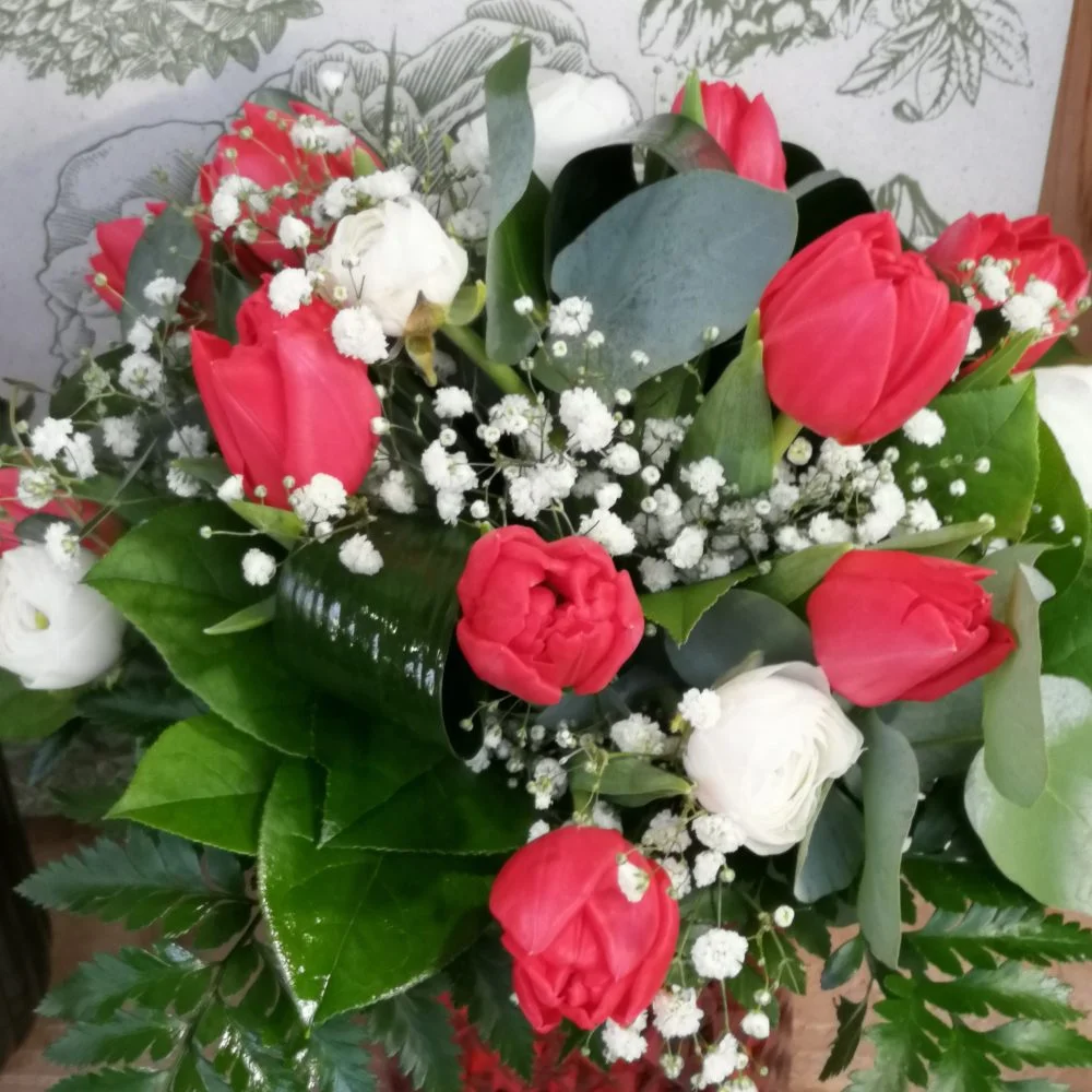 Bouquet Saint-Valentin, par Au Pouvoir Des Fleurs, fleuriste à Saint-Martin-des-Champs