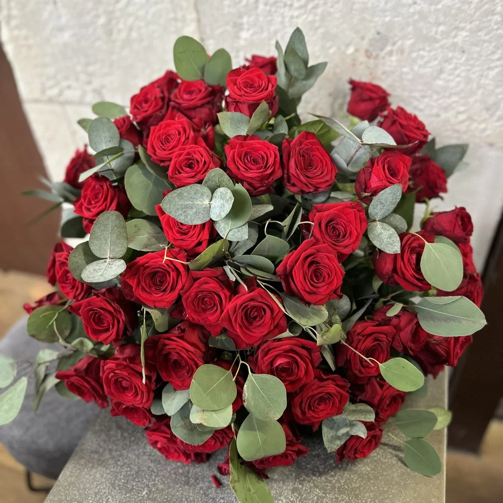 Roses à la Tige, par Valentine Fleuriste, fleuriste à La Rochelle