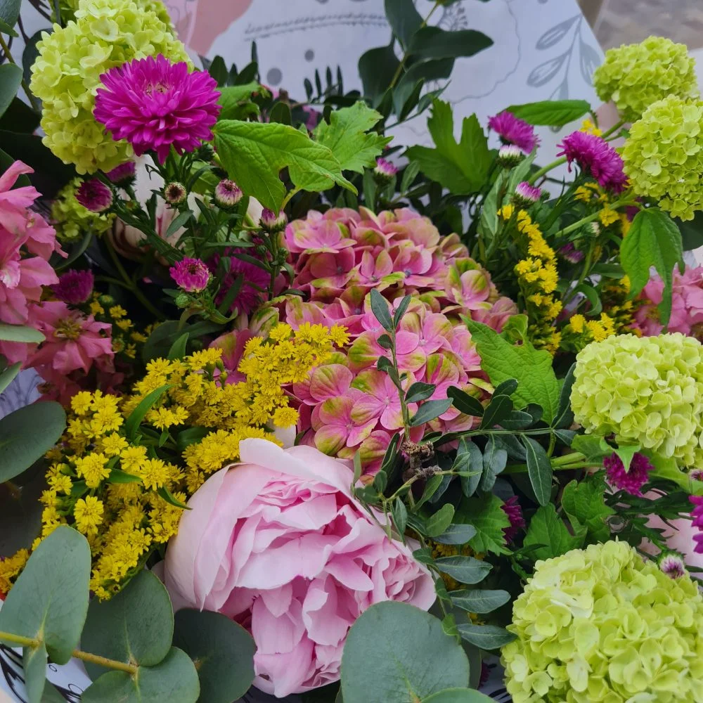 Bouquet Printemps, par Mon panier à fleurs, fleuriste à Saint-Germain-en-Laye