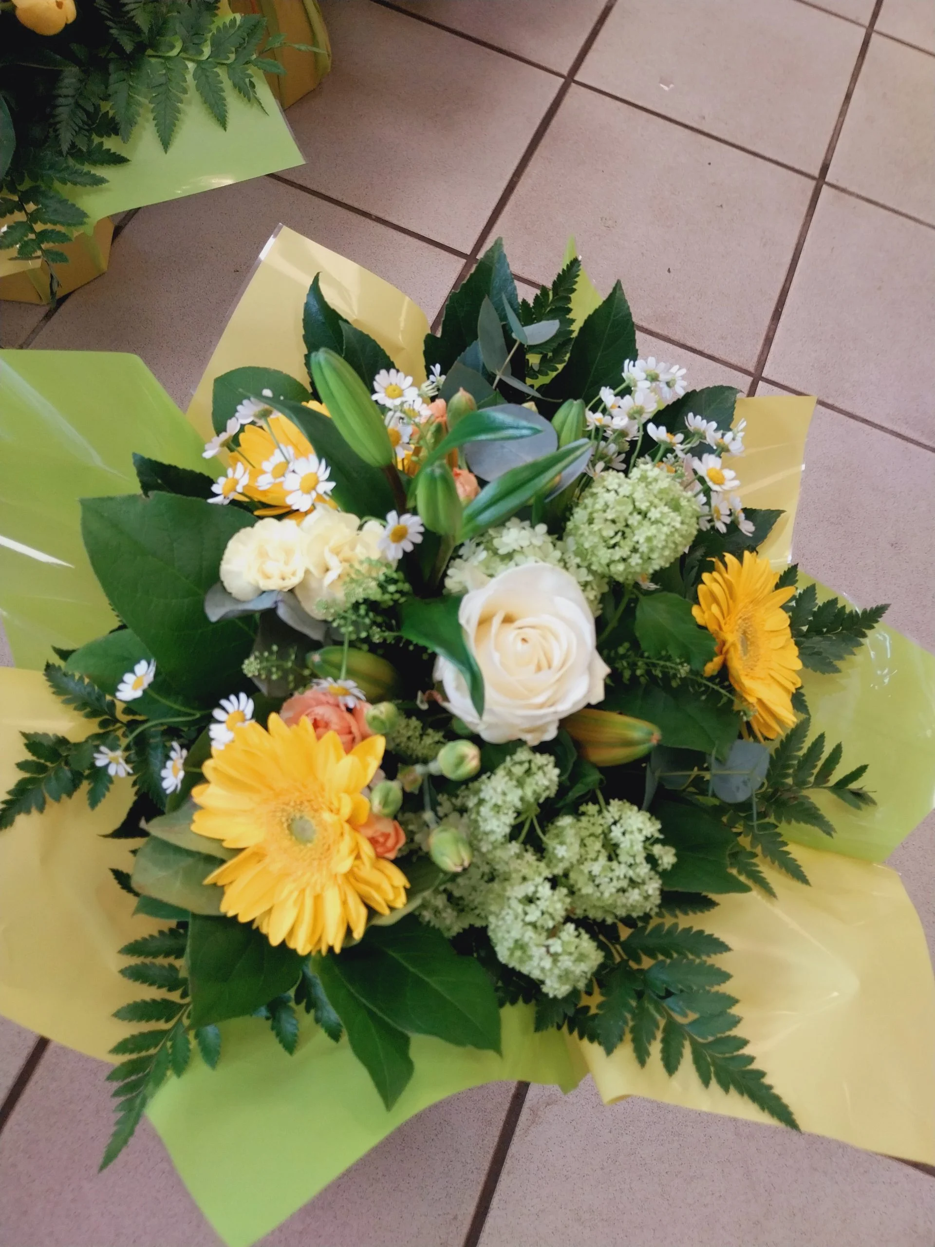 Eclat Doré de Miel (Bouquet Bulle), par Montluçon Fleurs, fleuriste à Montluçon