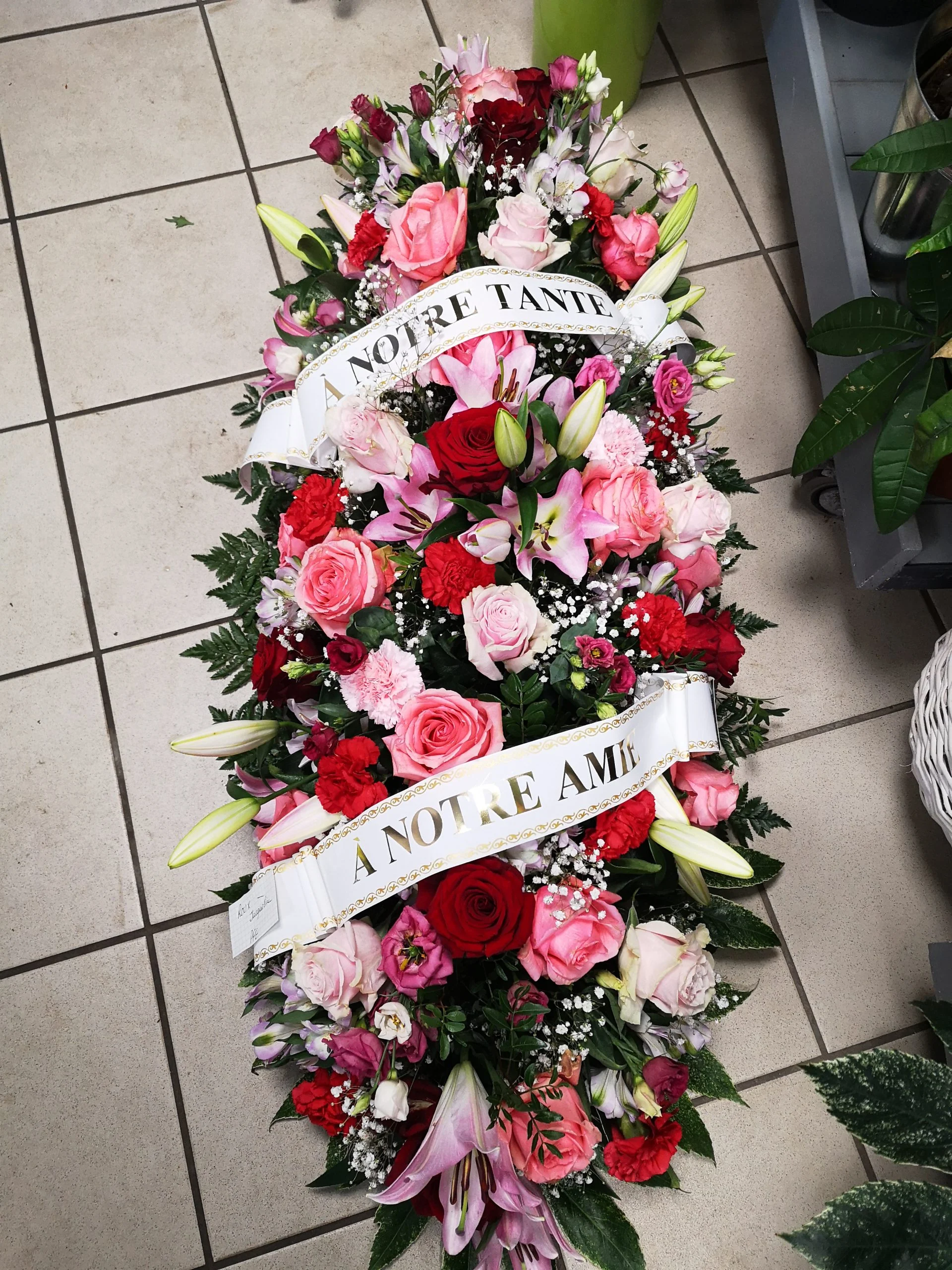 Dessus de Cercueil, par Montluçon Fleurs, fleuriste à Montluçon