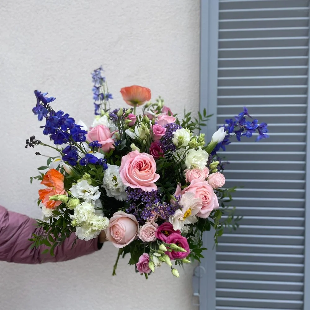 Bouquet rose pale de saison, par Rose Et Chardon, fleuriste à Meudon