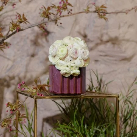 Bouquet de Renoncules, par L'Atelier Vert’tiges, fleuriste à Bining