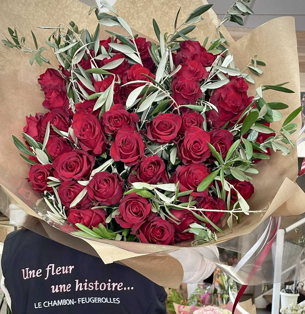 Livraison de fleurs Le Chambon-Feugerolles et proximité, par Une Fleur Une Histoire, artisan fleuriste