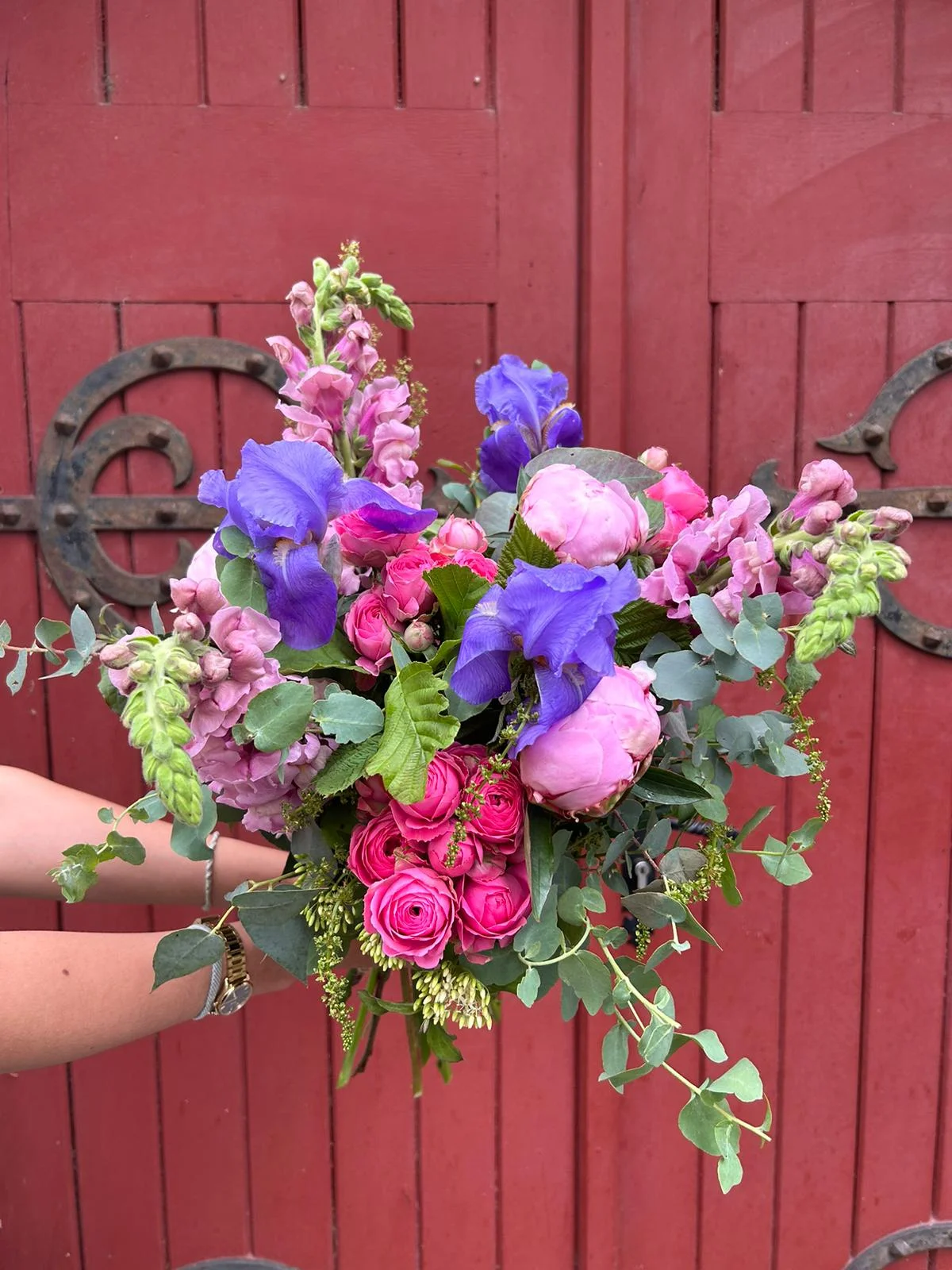 Bouquet Fête des Mères, par Iberis Annecy, fleuriste à Annecy
