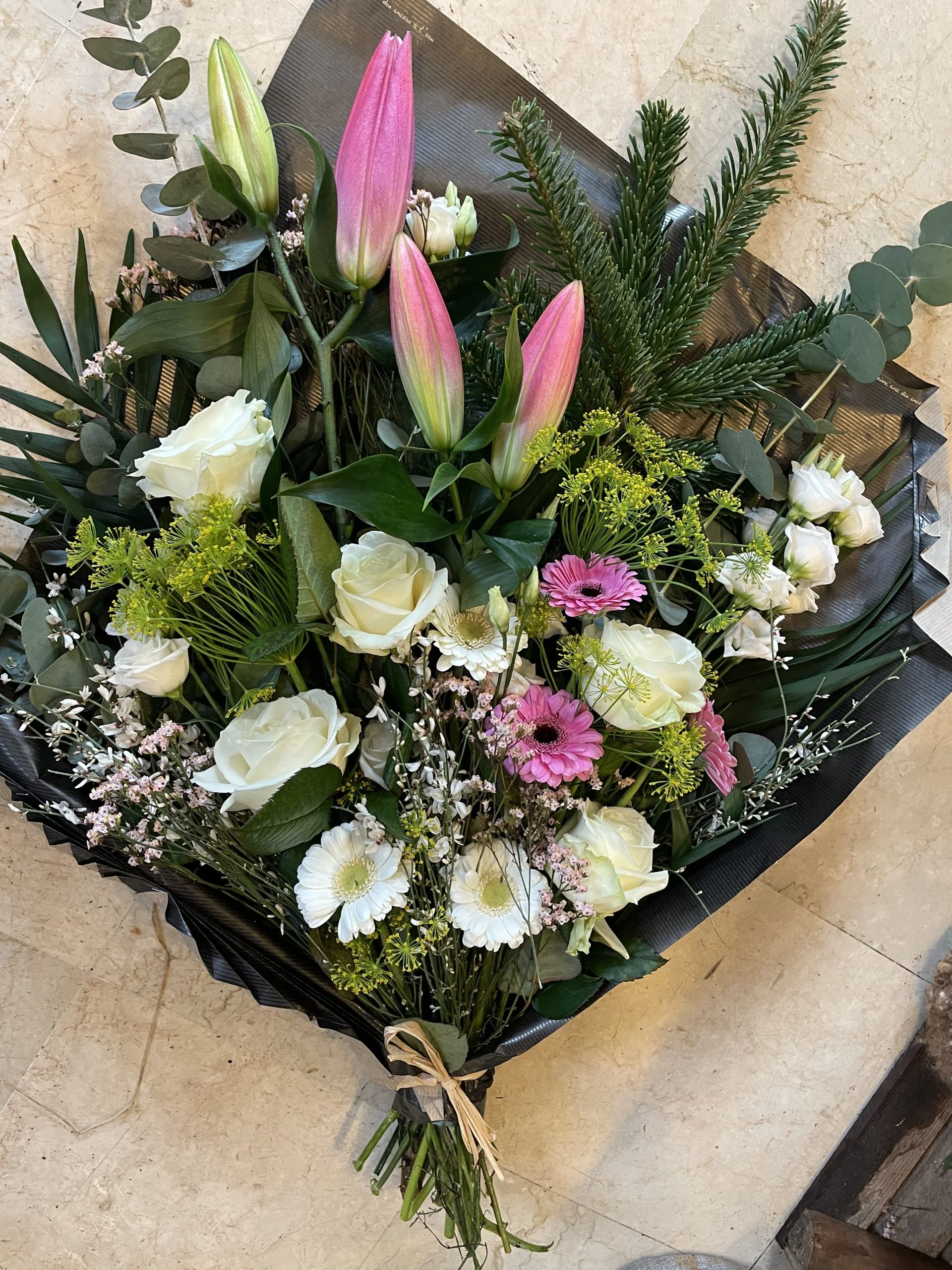 Bouquet Félicitations, par A fleurs de peau, fleuriste à Les Mureaux