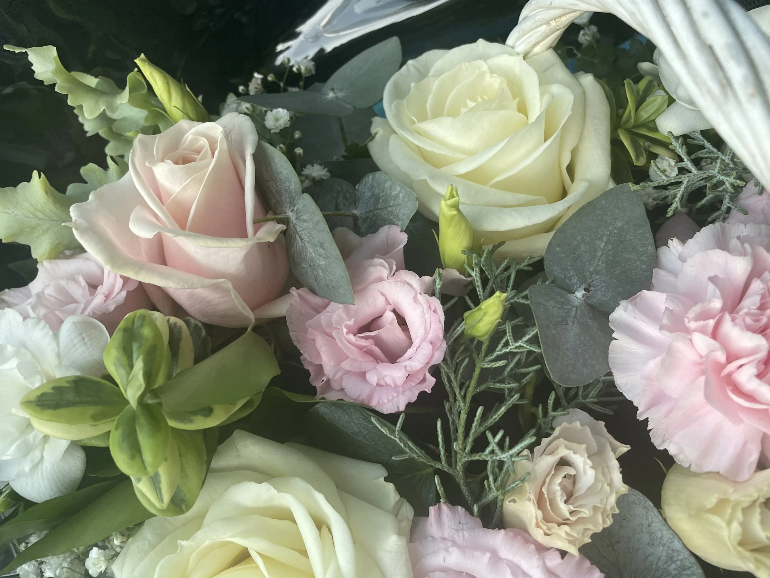 Bouquet Bonne Fête, par A fleurs de peau, fleuriste à Les Mureaux