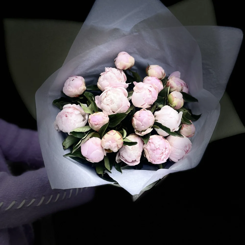 bouquet de 18 pivoines, par Le Dahlia by Estelle, fleuriste à Bordeaux