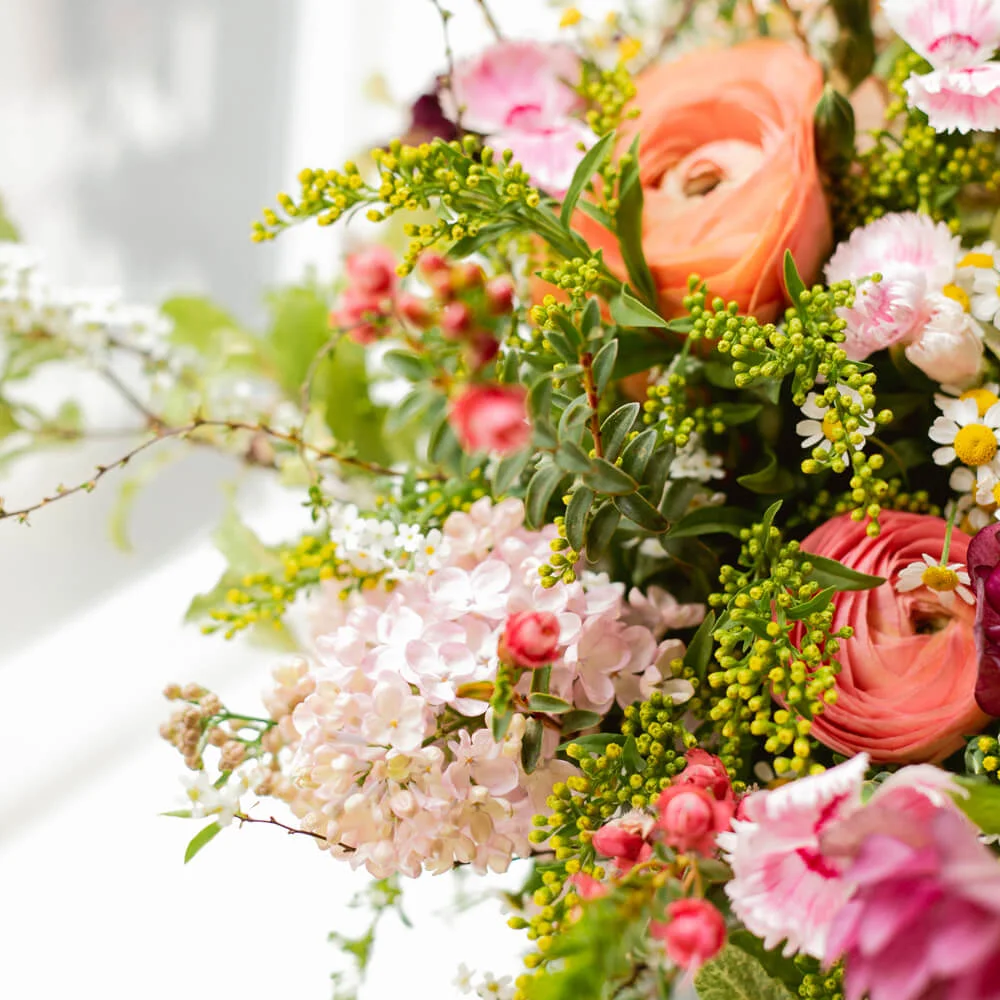 Livraison de fleurs Grentheville et proximité, par Christophe Péan, artisan fleuriste