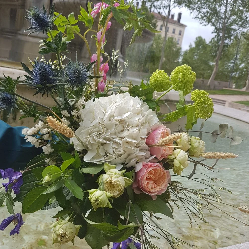 Bouquet Hortensias, par La Garance Voyageuse, fleuriste à Lyon