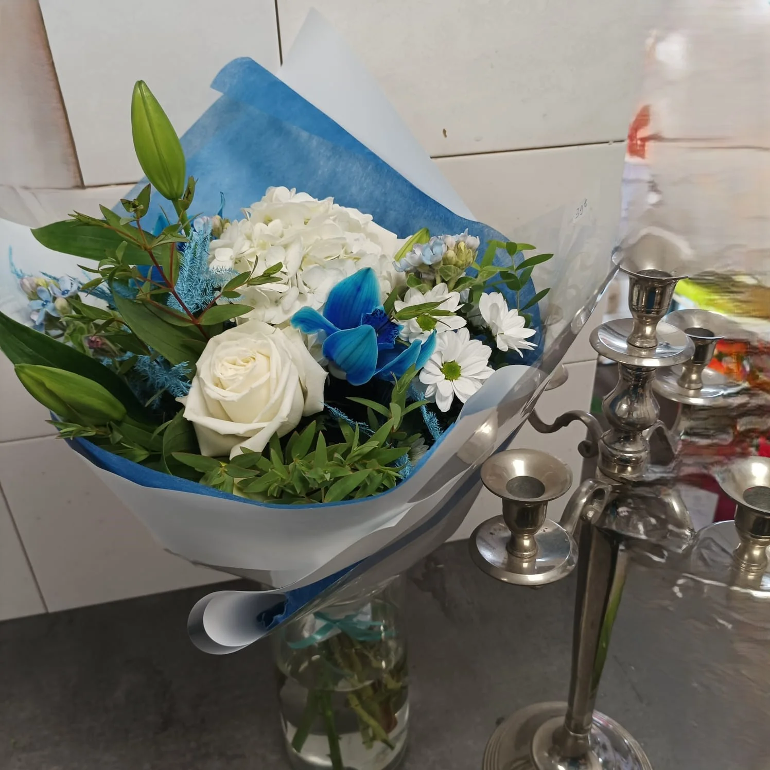 SOUS UN CIEL D&rsquo;ETE, par La Fontaine Aux Fleurs Rillieux, fleuriste à Rillieux-la-Pape