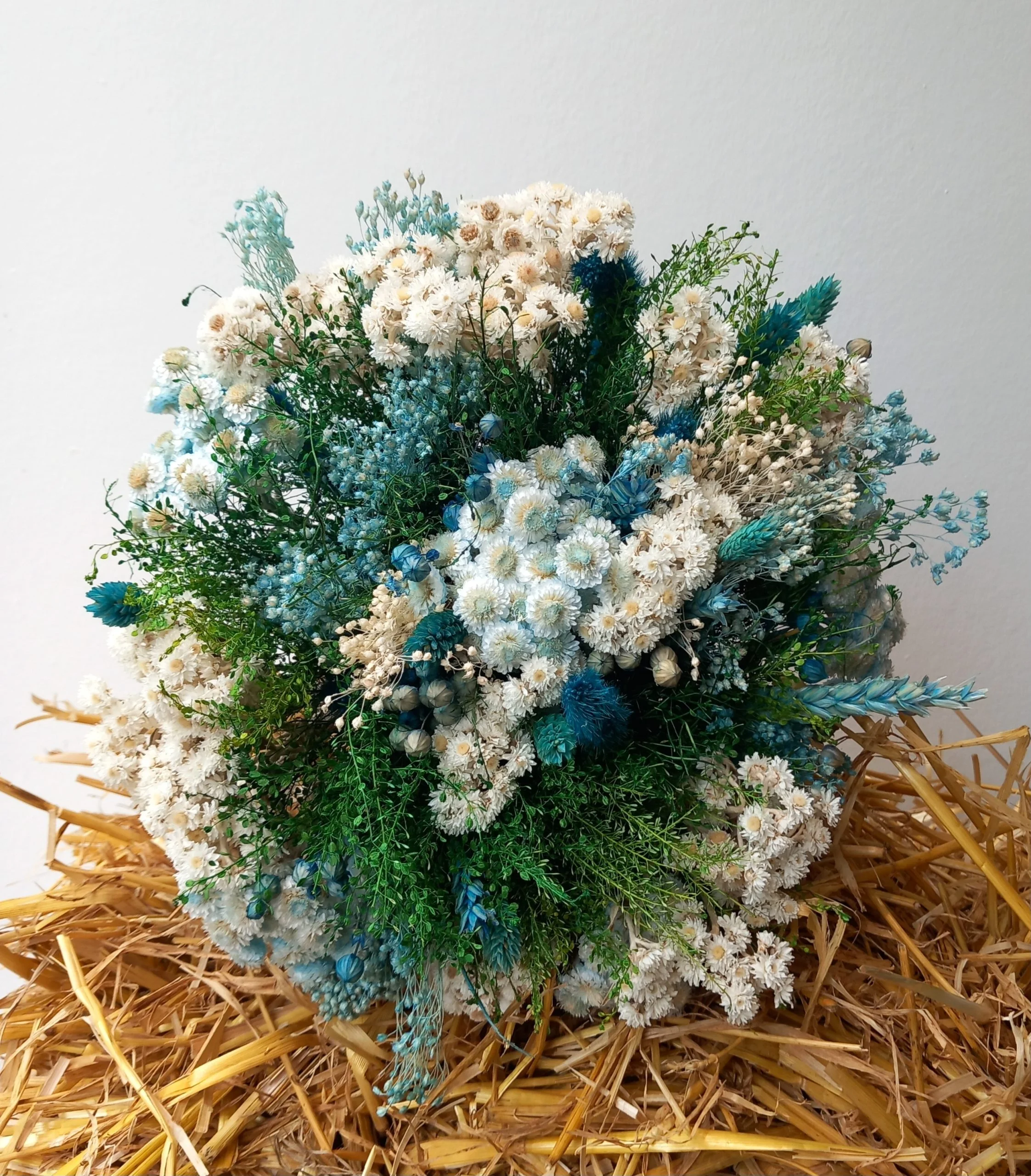 Bouquet BLEU de Fleurs Séchées, par Apothéose, fleuriste à Caen
