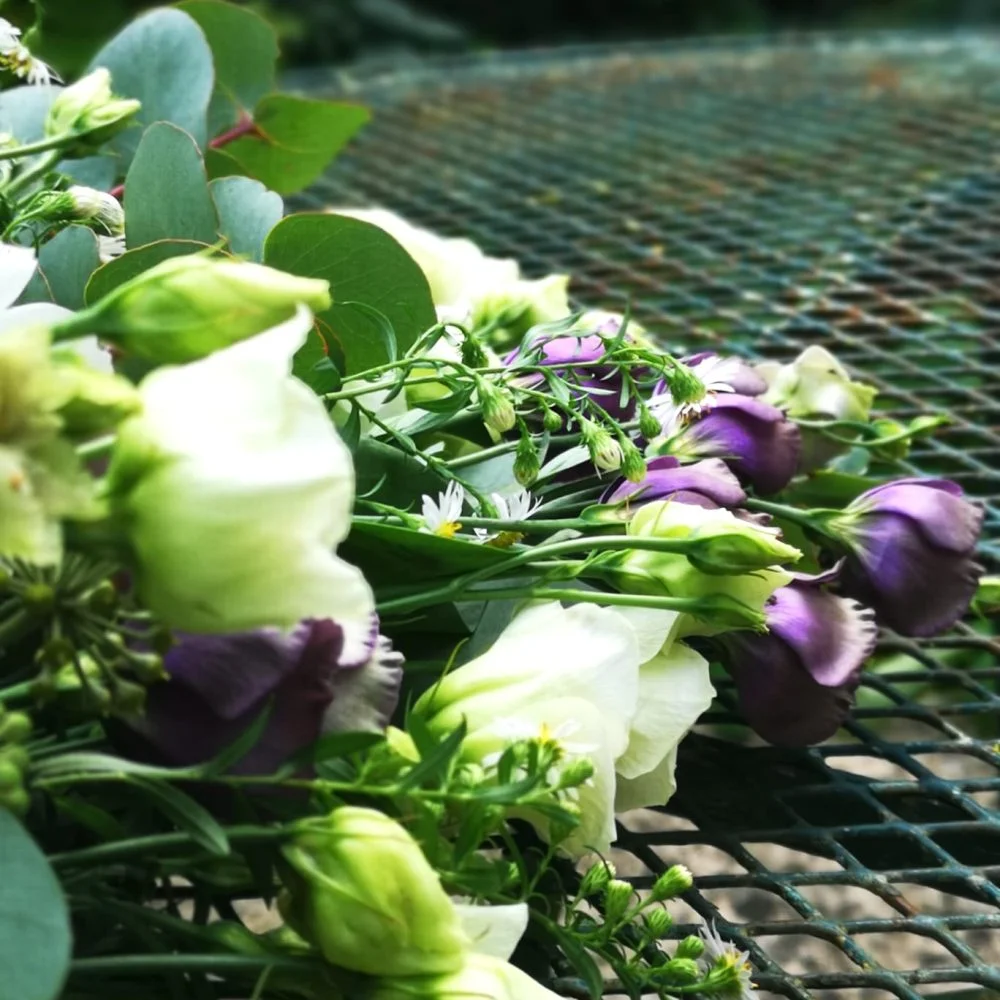 Gerbe de Deuil, par Claudie, fleuriste à Beautiran