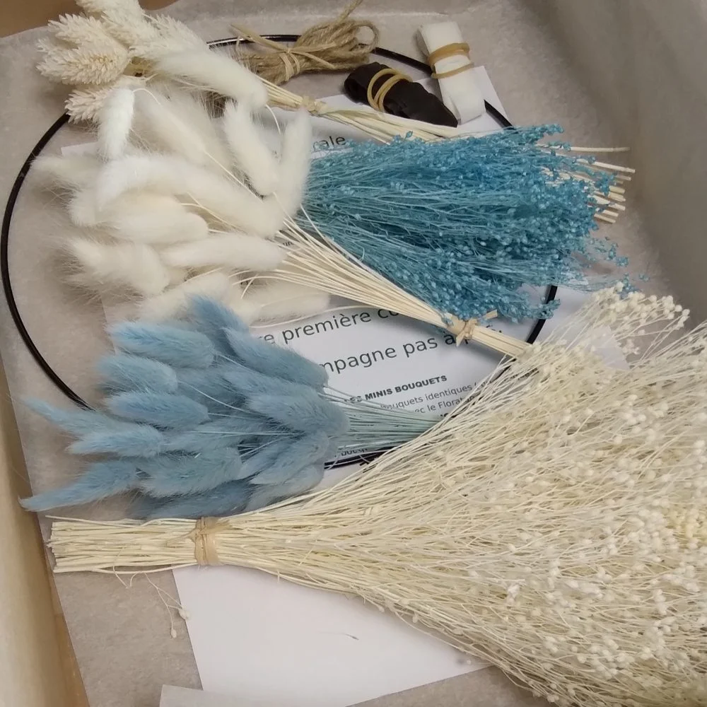 Kit Couronne Fleurs Séchées, par Bonheur des fleurs, fleuriste à La Montagne