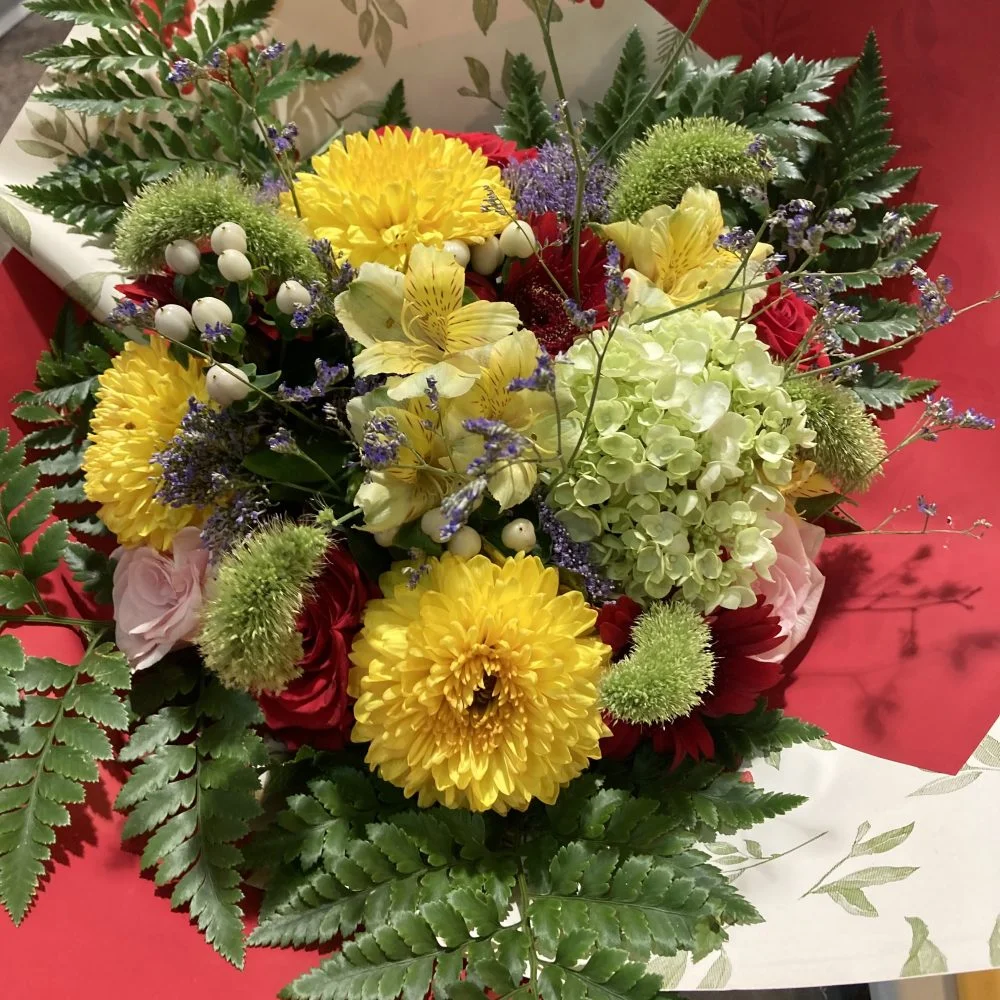 Bouquet Bonne Fête, par BOUTIQUE GENEVE FLEUR, fleuriste à Lourdes