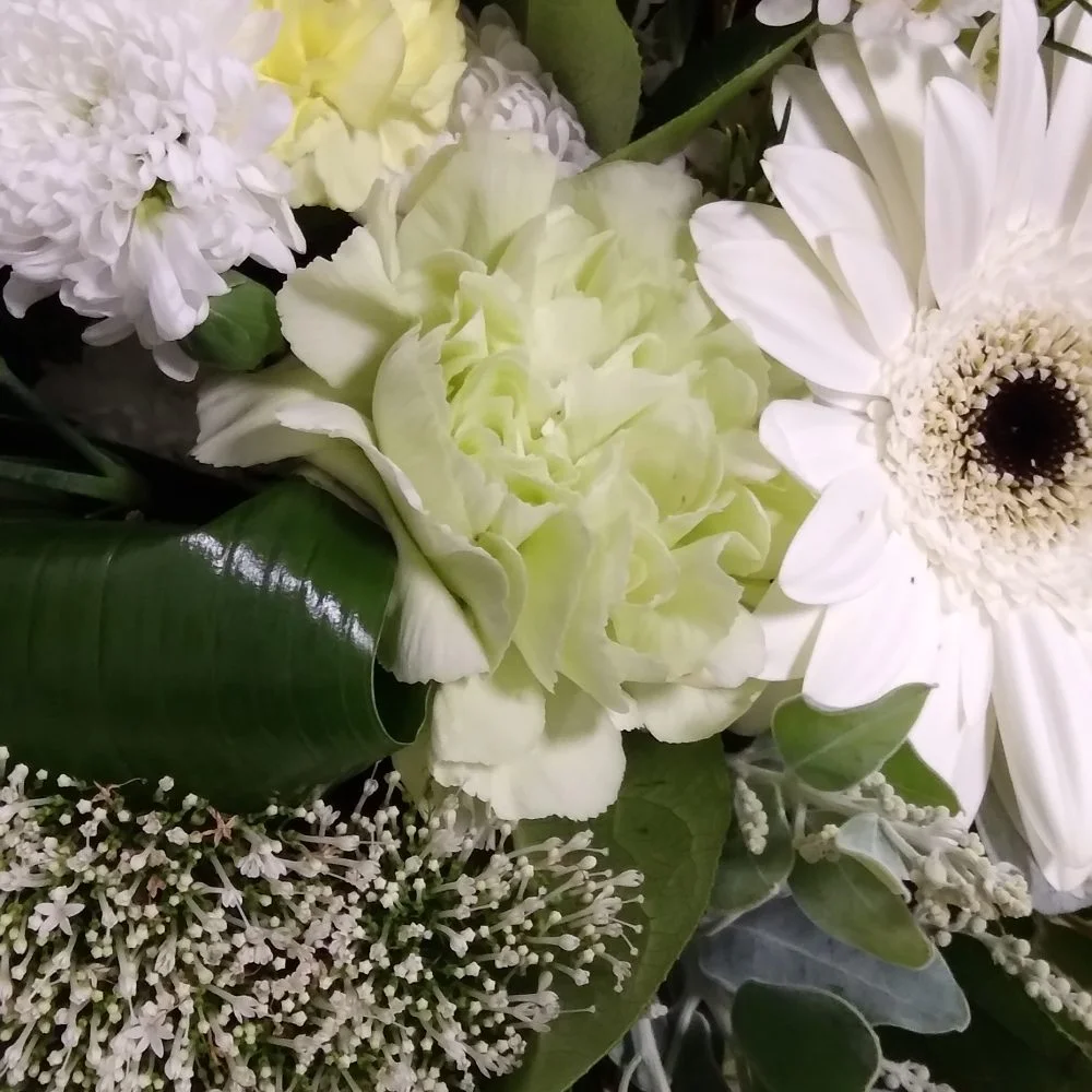 Bouquet avec Réserve d'Eau, par Bonheur des fleurs, fleuriste à La Montagne