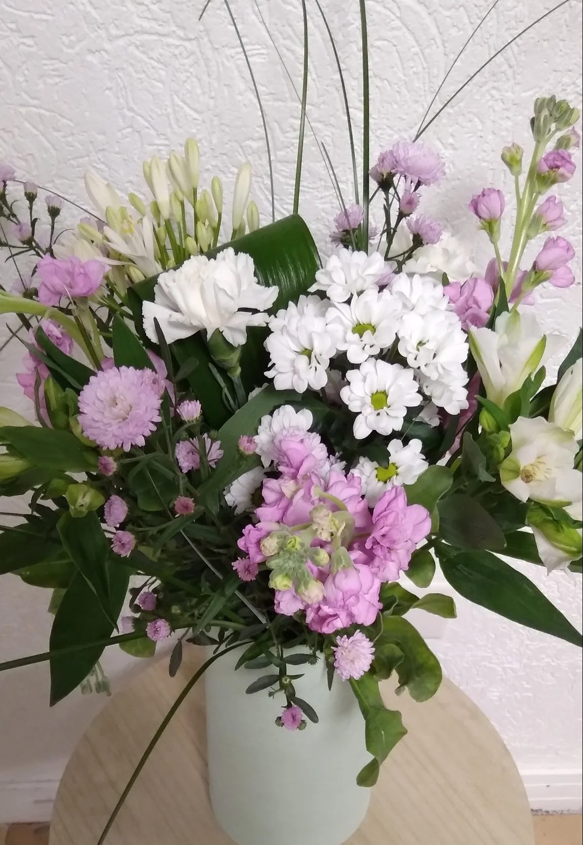 Bouquet Surprise, par Bonheur des fleurs, fleuriste à La Montagne