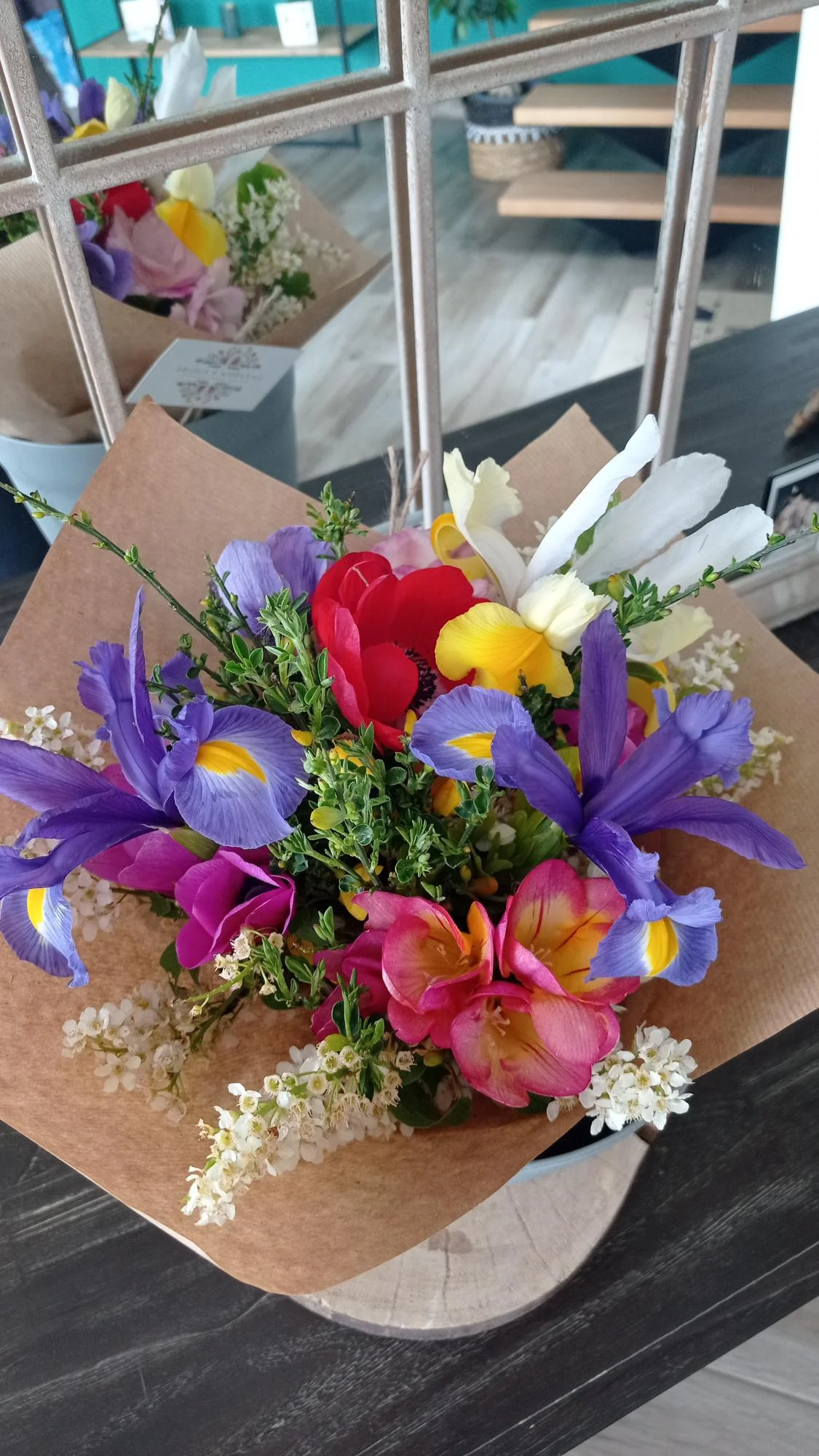 Livraison de fleurs Breteil et proximité, par La Fabrik à Fleurs, artisan fleuriste