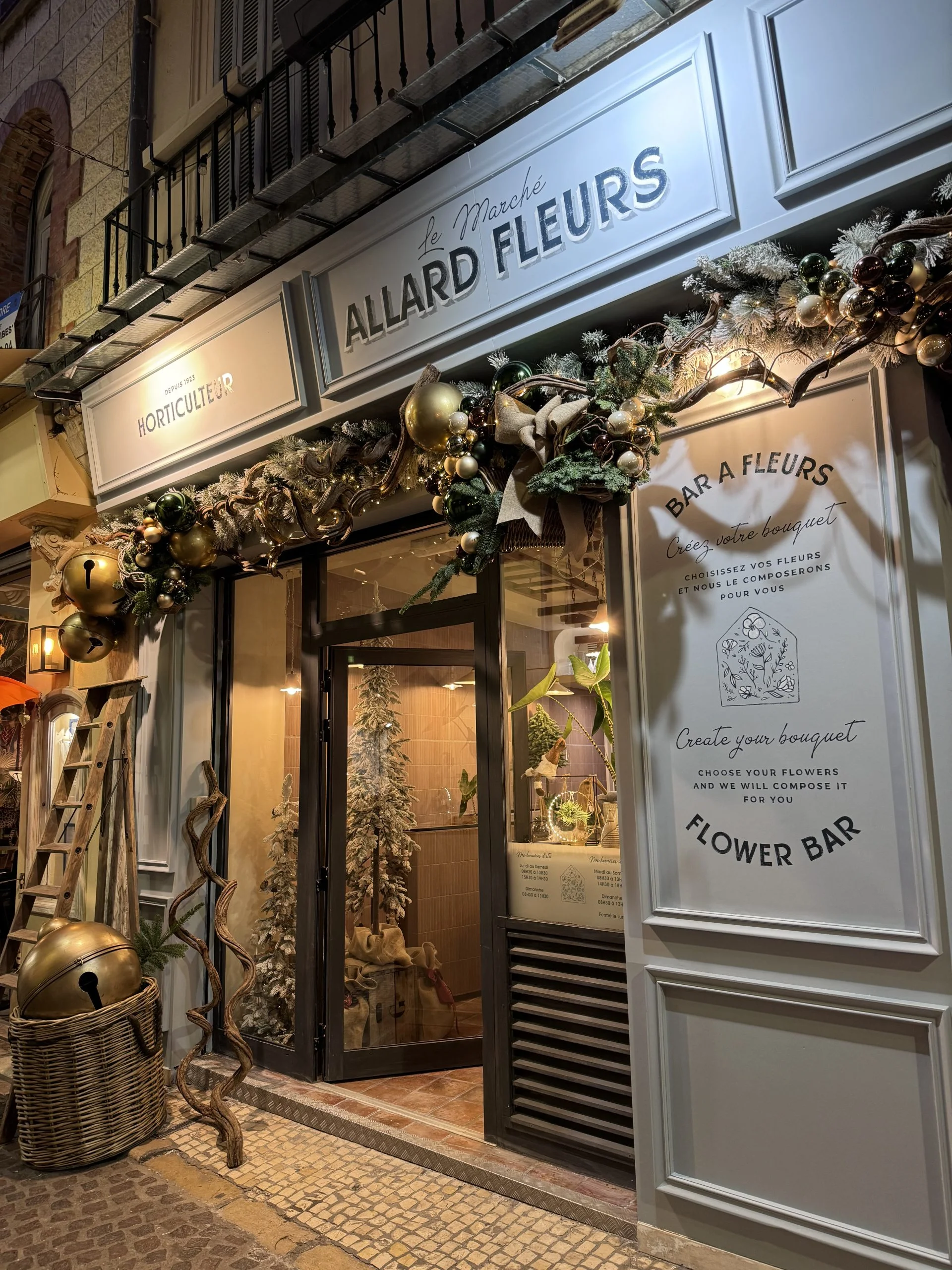 Livraison de fleurs Antibes et proximité, par Le Marché Allard Fleurs, artisan fleuriste