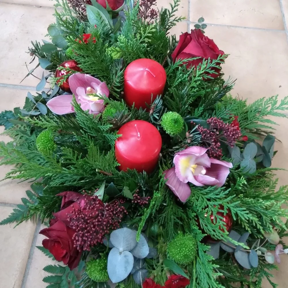 Centre de table, par Bonheur des fleurs, fleuriste à La Montagne