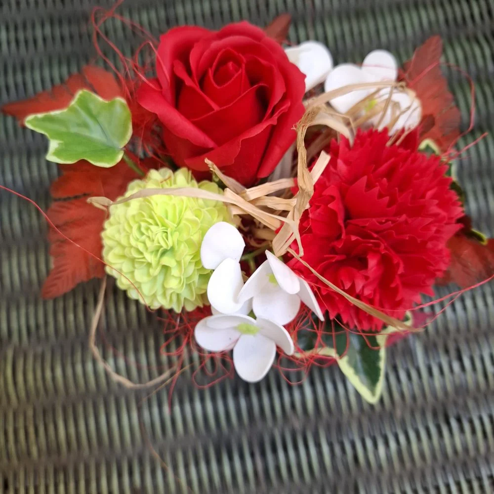 Bourse en fleurs de savon, par MISS JANY FLEURS, fleuriste à Roubaix