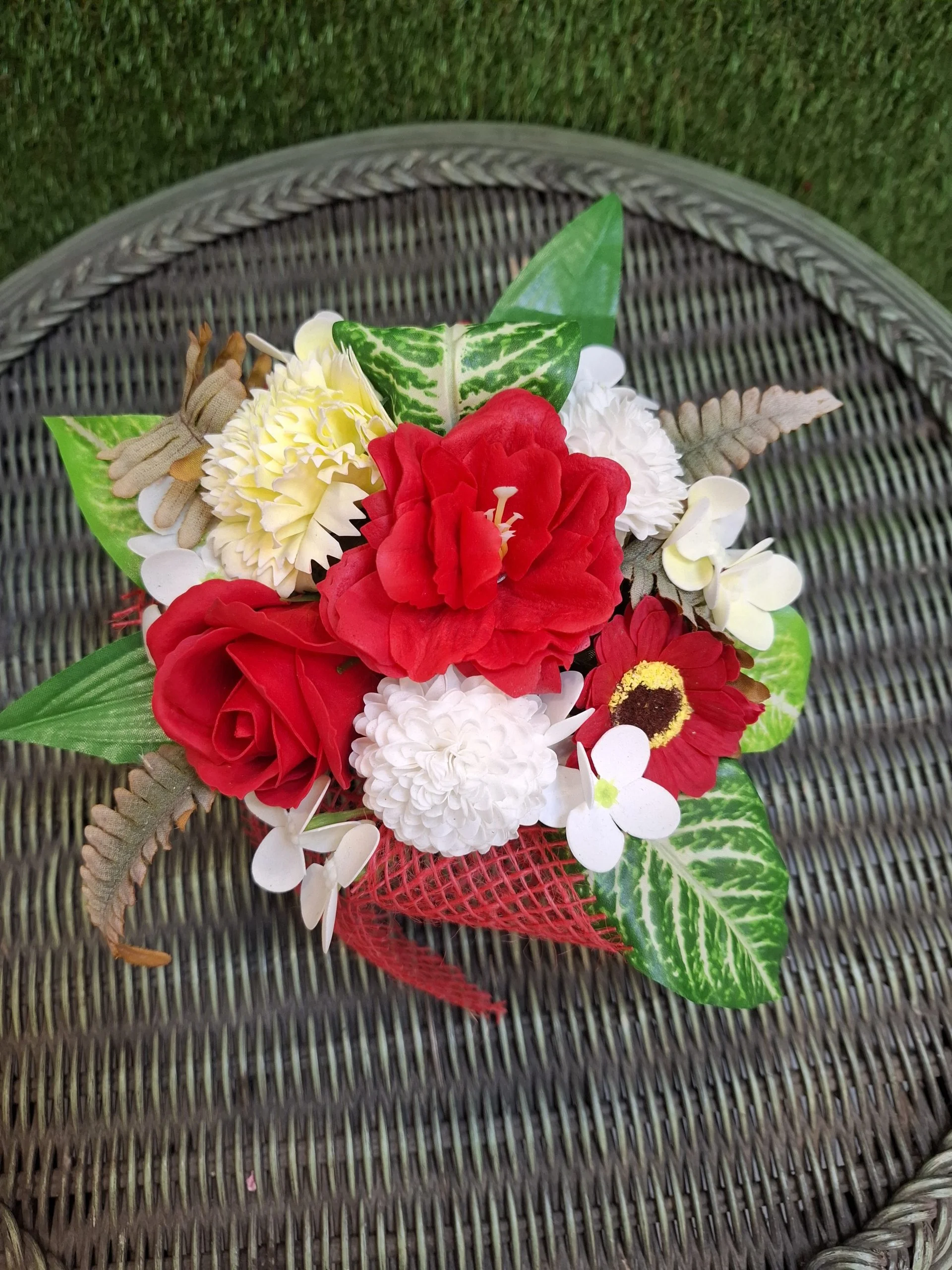 Boule fraicheur savon, par MISS JANY FLEURS, fleuriste à Roubaix