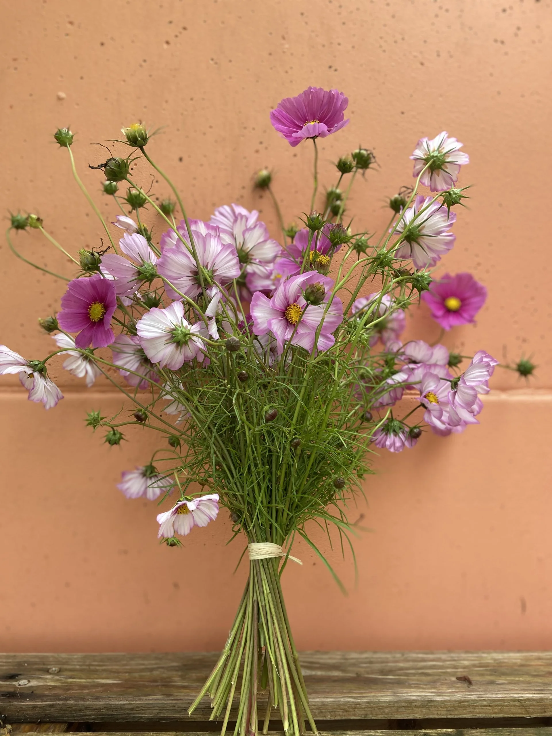 Botte de saison, par Eglantine Fleuriste, fleuriste à Bouguenais
