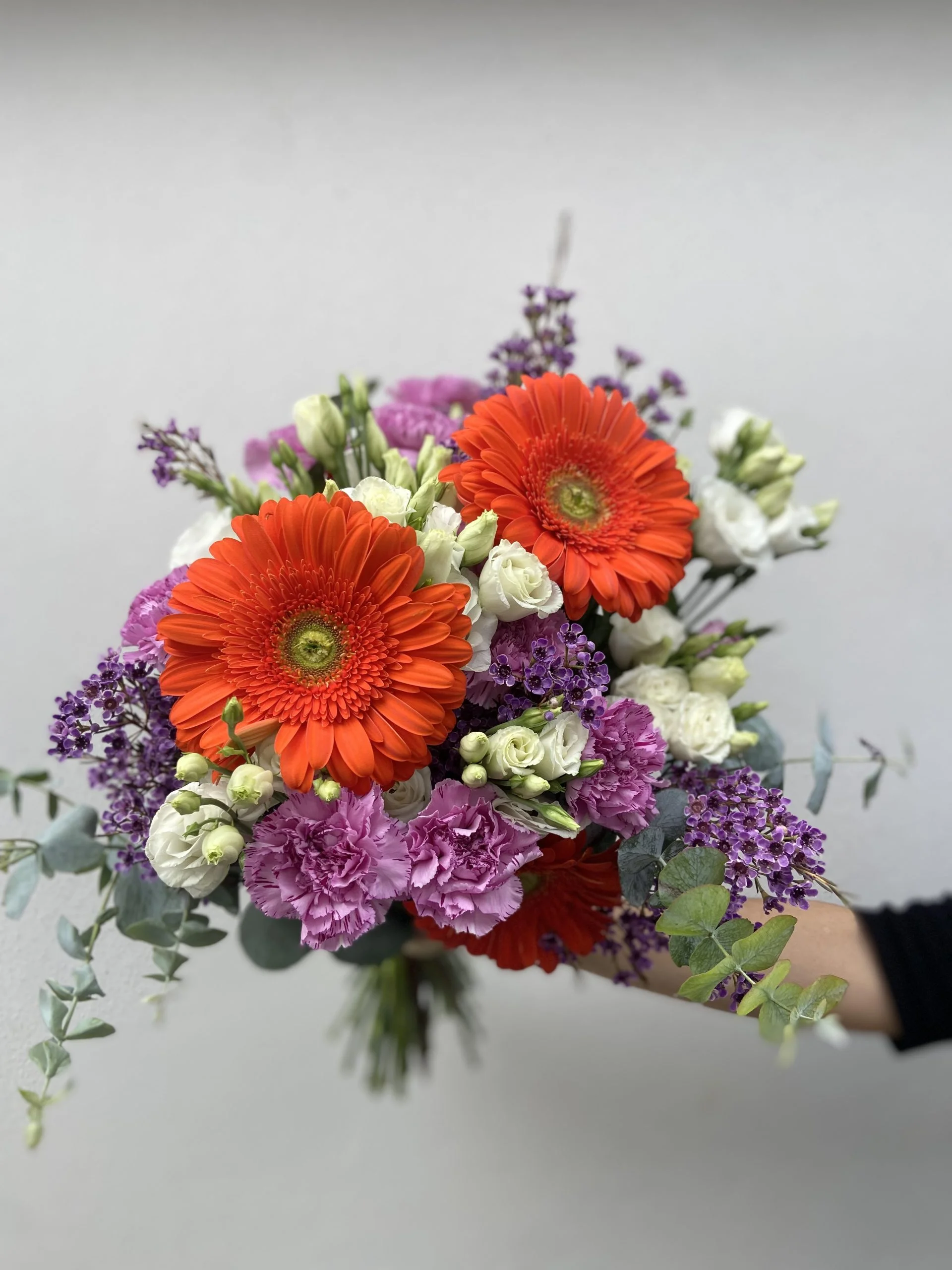 Bouquet éclatant, par Eglantine Fleuriste, fleuriste à Bouguenais