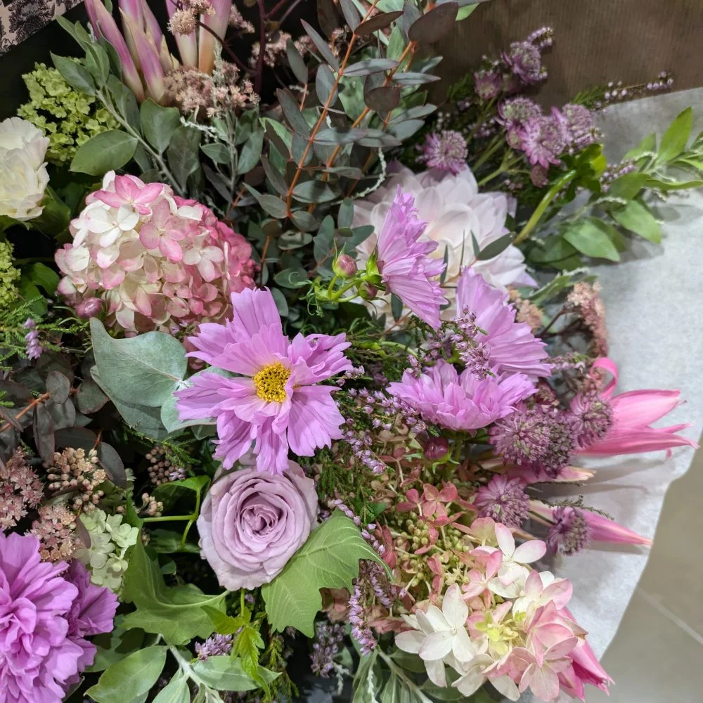 Umbriel, par Empreinte de Violettes, fleuriste à Six-Fours-les-Plages