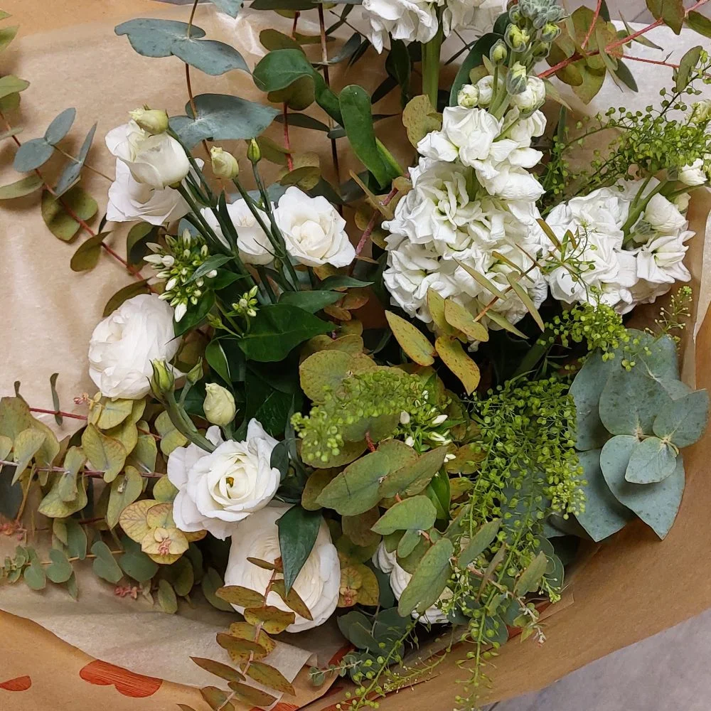 Bouquet camaïeu, par Gaïa, fleuriste à Ondres