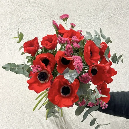 Bouquet Saint-Valentin - Anémones de Saison, par Canopée Marseille, fleuriste à Marseille