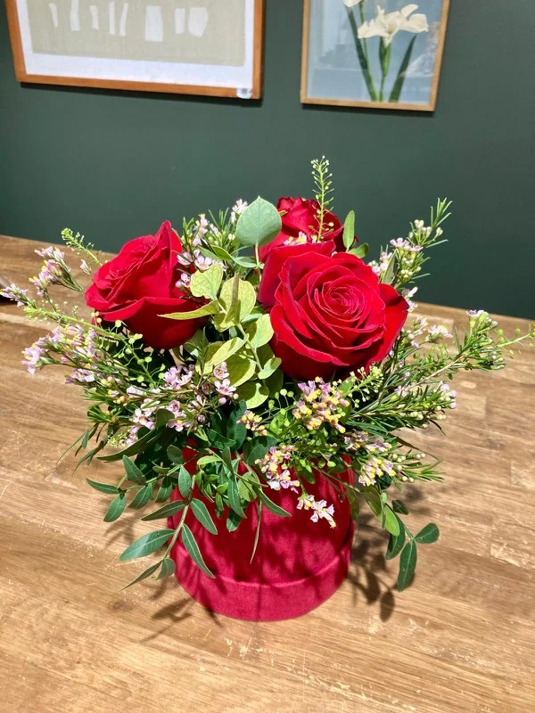 Boite St Valentin, par La Maison Fleurie, fleuriste à Douai