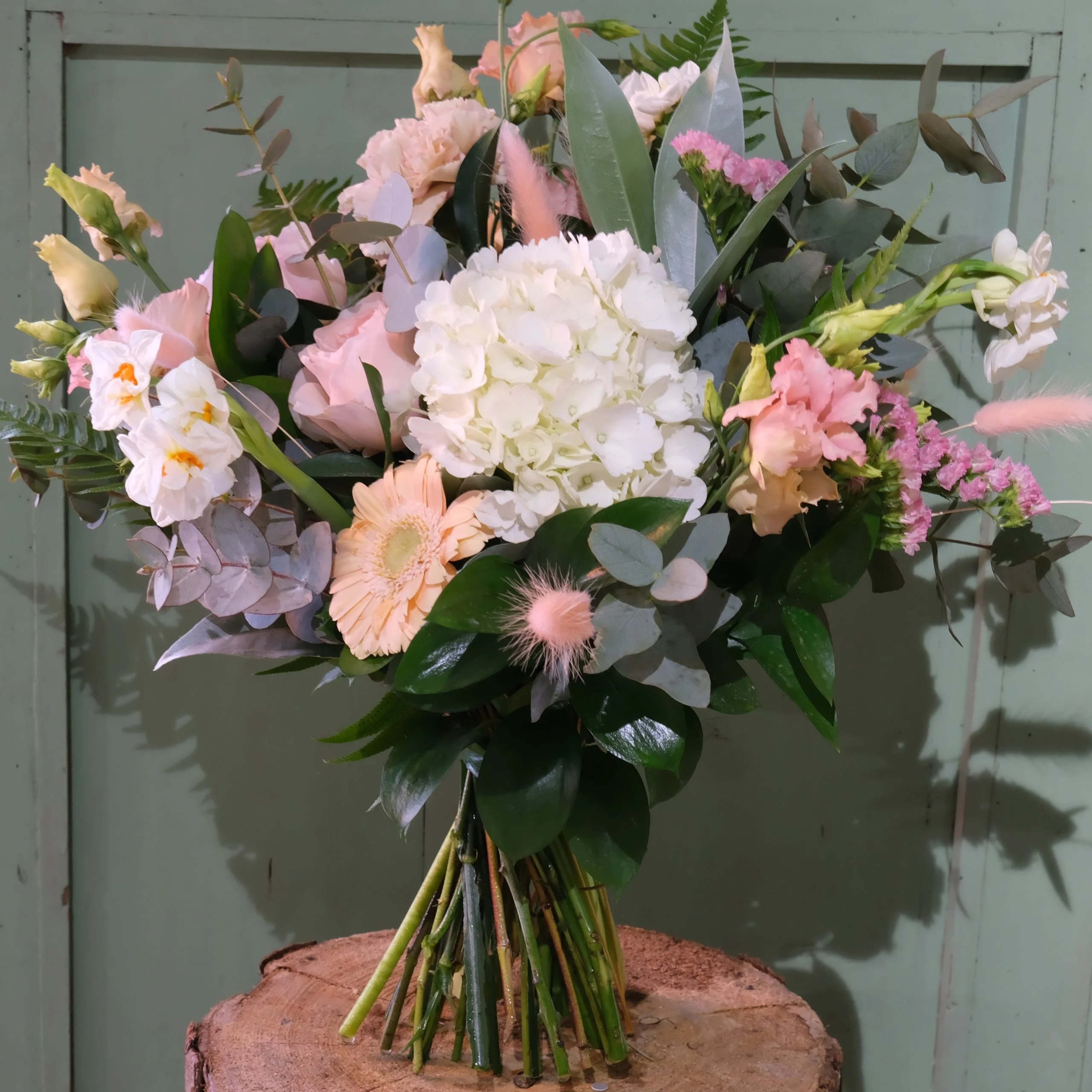 Bouquet nectarine, par Art Végétal, fleuriste à Corbas