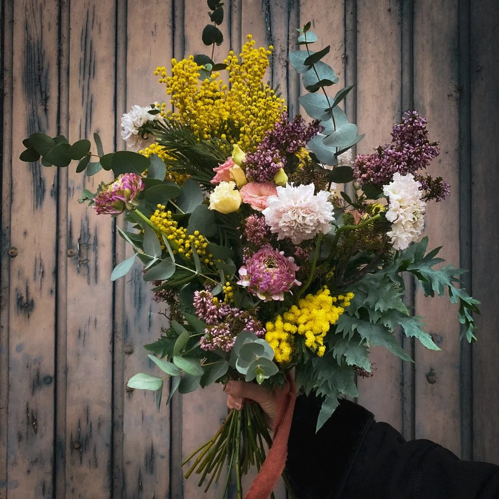 Bouquet avec du Mimosa, par Figa e Mimosa, fleuriste à Metz