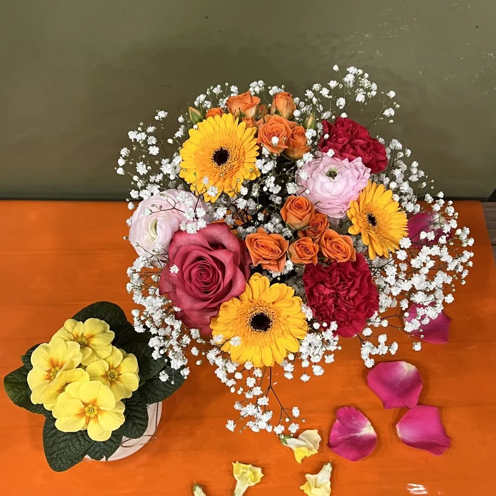 Bouquet Fête des Grands-Mères, par Le Jardin des Plantes, fleuriste à Romans-sur-Isère