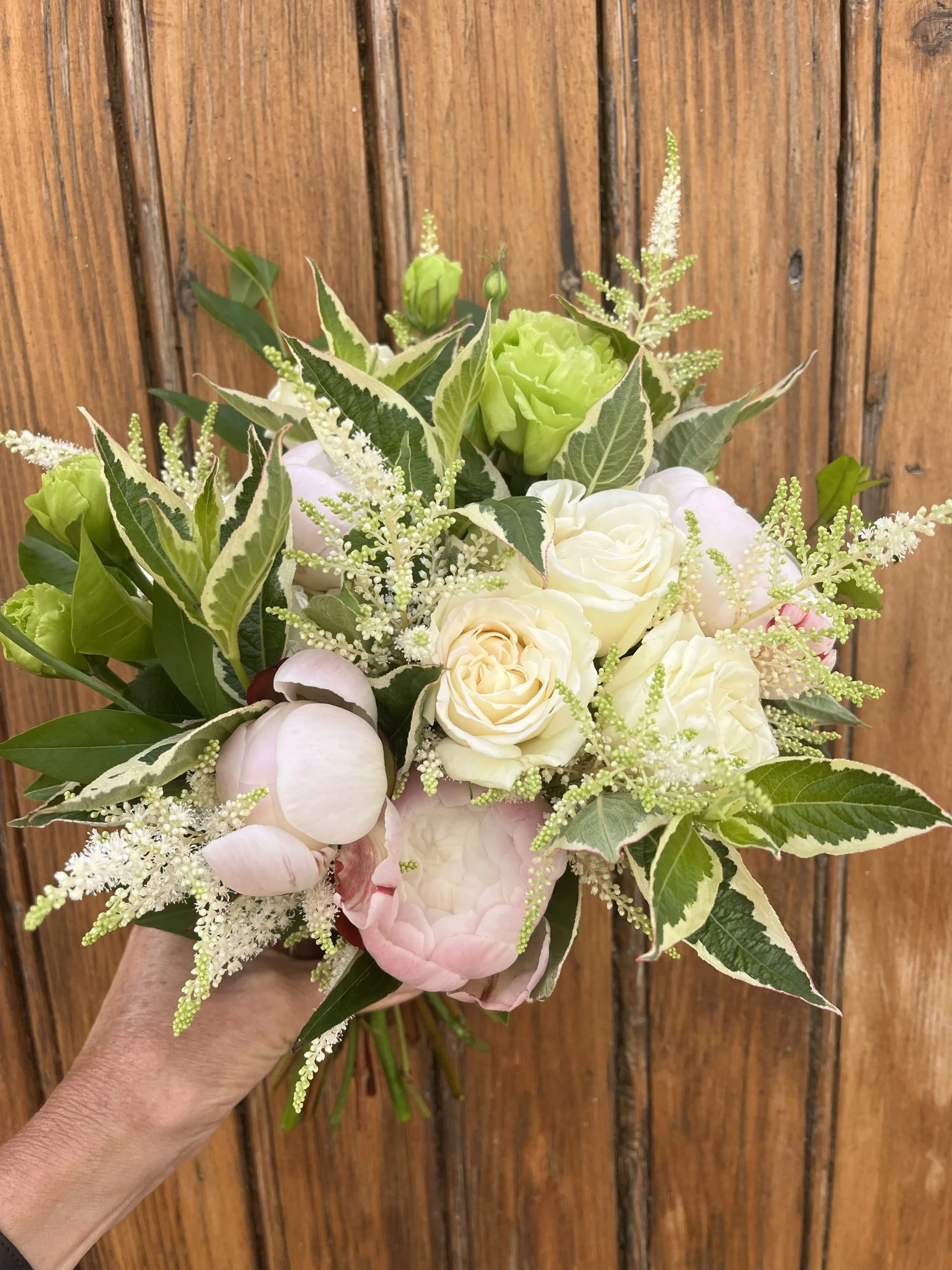 Bouquet Mariage, par 15 Au Jardin, fleuriste à Bièvres