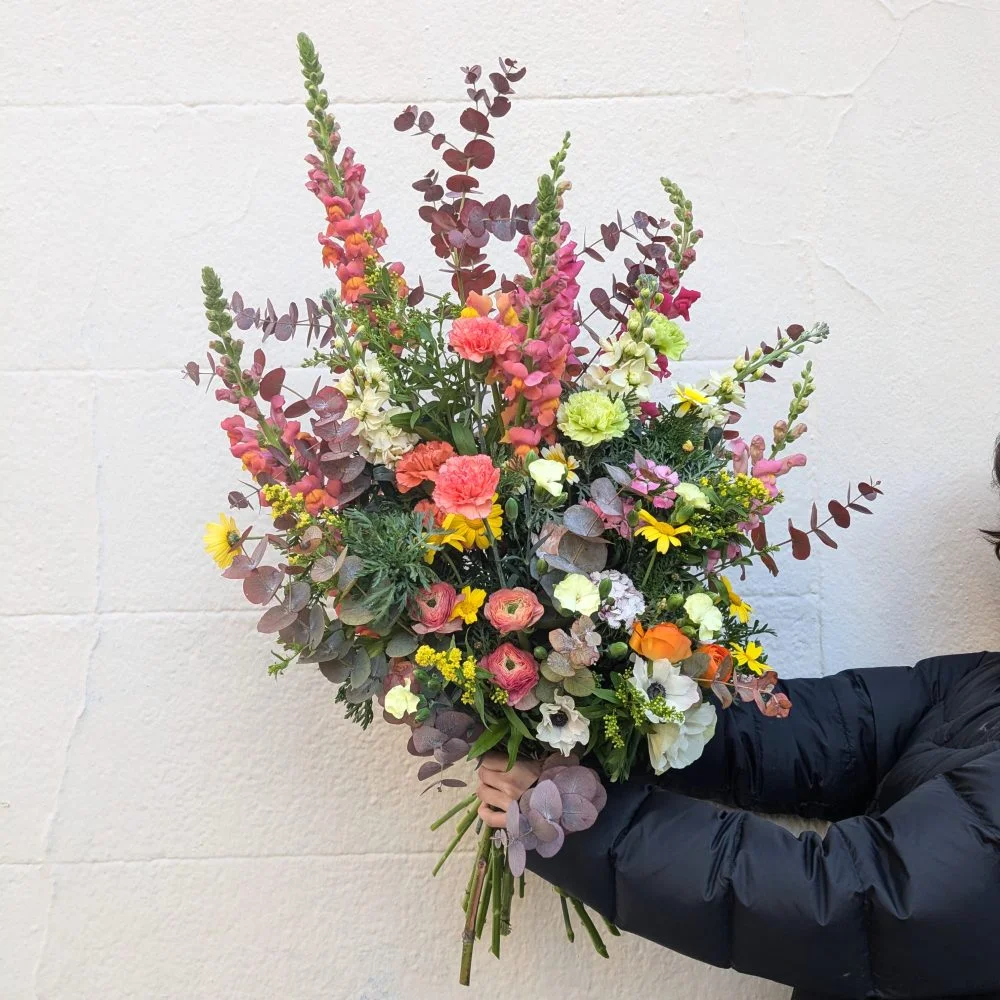 Gerbe de deuil, par Ziggy, fleuriste à Marseille